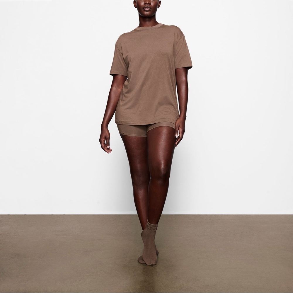SKIMS limited edition color oxide boyfriend t-shirt and boxer set. Size small.